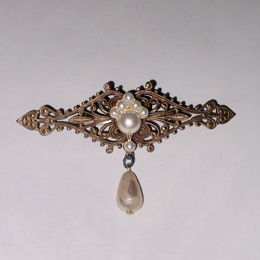 Vintage Gold Brass and Pearl Brooch